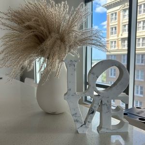 marble love decor piece